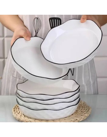 Lot de 15 pièces assiettes en porcelaine